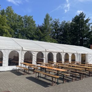 Festzelt 10 m breit – modular erweiterbar